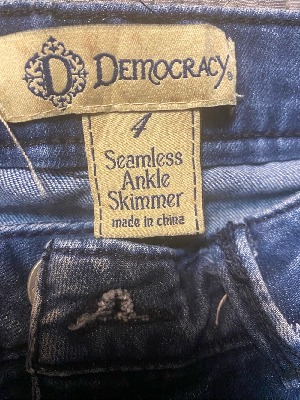 Democracy Floral Embroidered Skinny Jeans - Blue - Picture 2 of 8